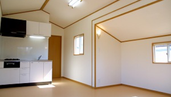 チップアウト・スライドアウトの外観・内観