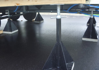 タイヤ固定・オリジナルジャッキ