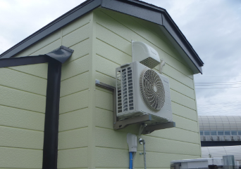 エアコン室外機