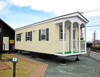 国産新車の価格を見直しました